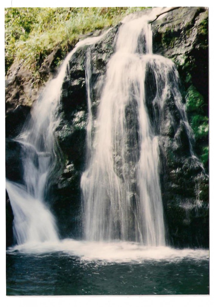 hawaii waterfalls